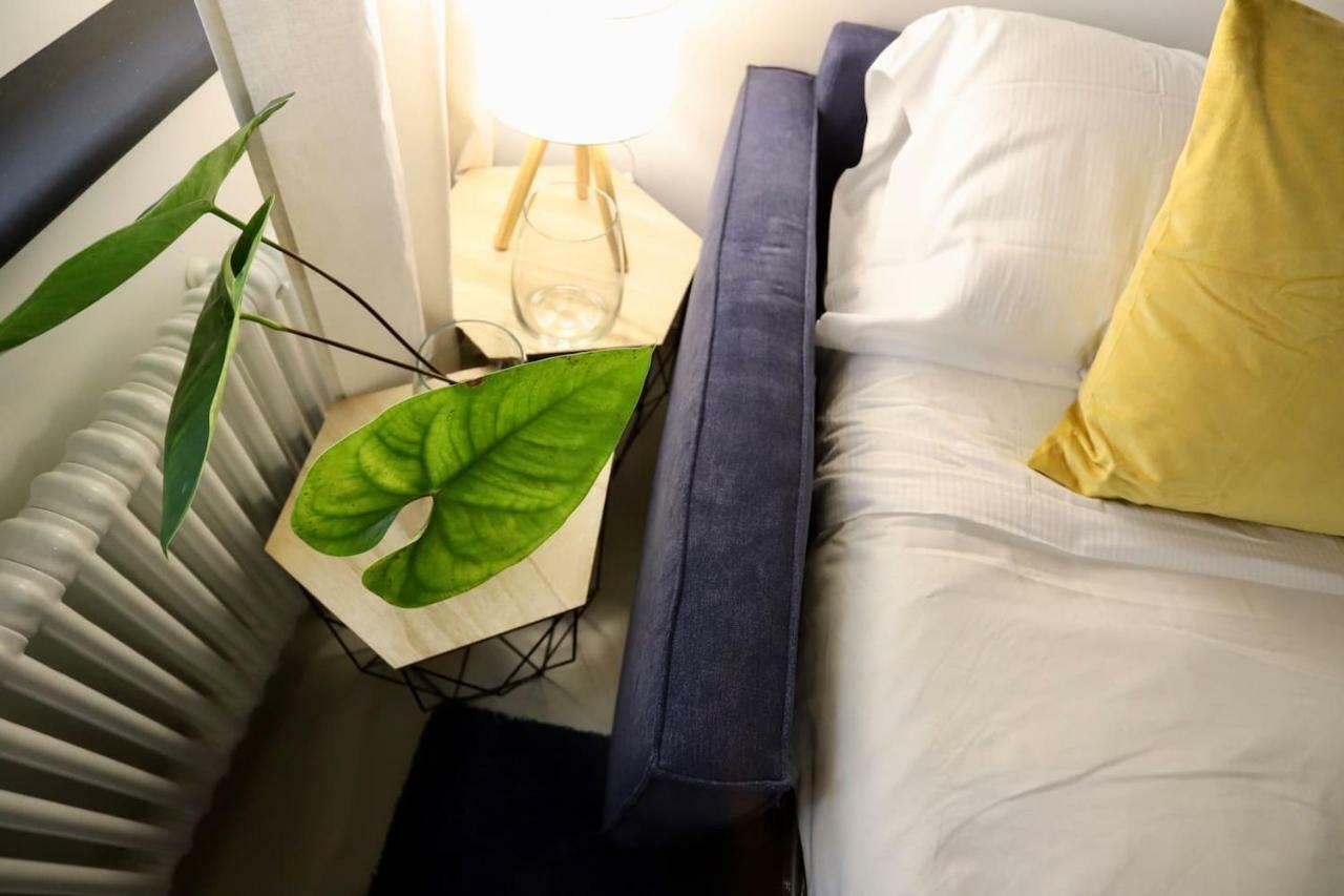 San Lorenzo Small Apartment Gênes Extérieur photo